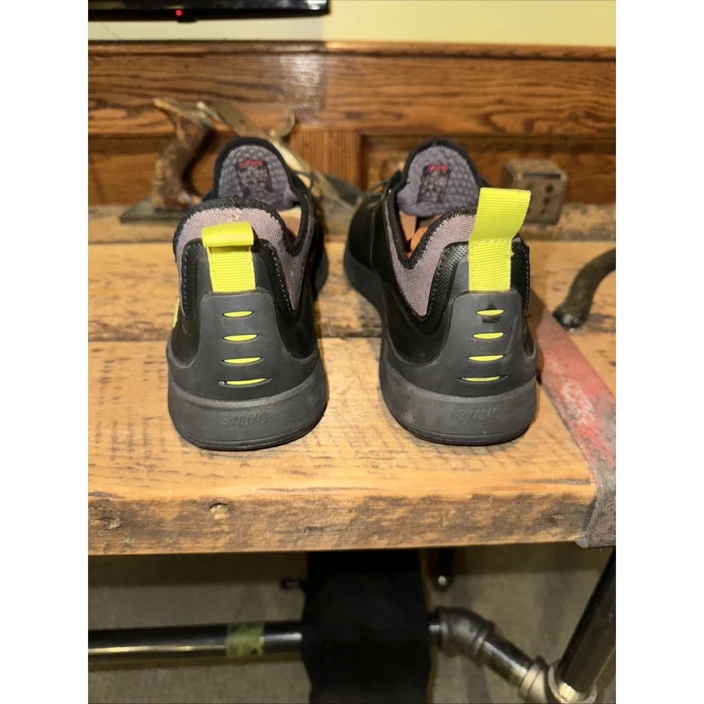 Swims‎ Ocean Runner Black Green Sneakers Men's Size 13 US